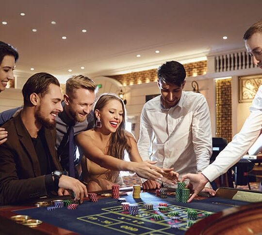 Play Different Kinds of Slot Games and Connect With the Right Slot Casino Site: Joker123